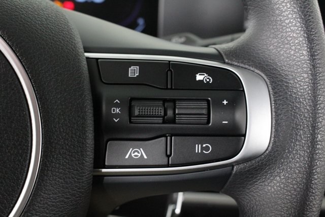 new 2025 Kia Sportage car, priced at $30,602