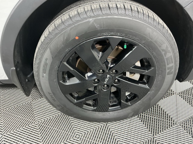 used 2022 Kia Sorento car, priced at $24,636