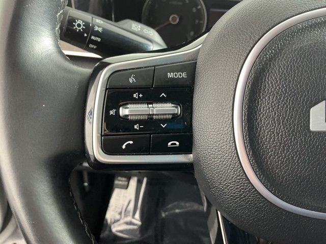 used 2022 Kia Sorento car, priced at $24,636
