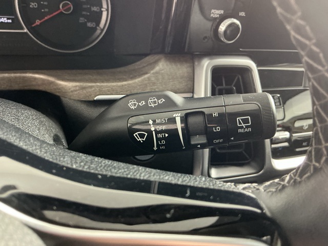 used 2022 Kia Sorento car, priced at $24,636