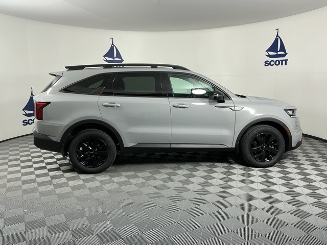 used 2022 Kia Sorento car, priced at $24,636