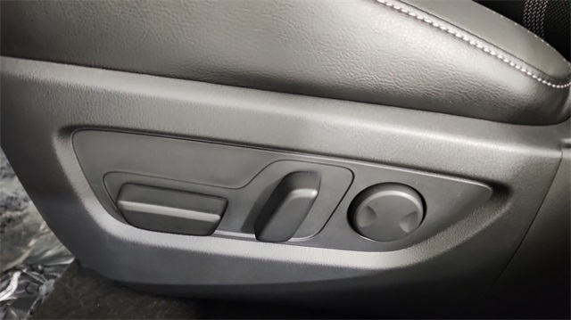 new 2025 Mazda CX-50 car, priced at $34,305