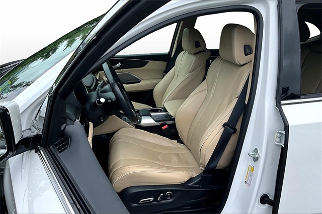 used 2023 Acura MDX car, priced at $46,994