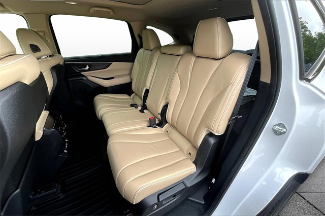 used 2023 Acura MDX car, priced at $46,994