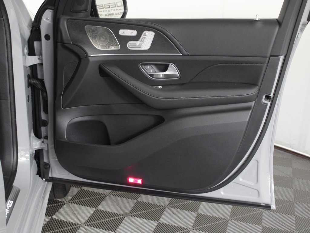 used 2025 Mercedes-Benz GLE car, priced at $94,775