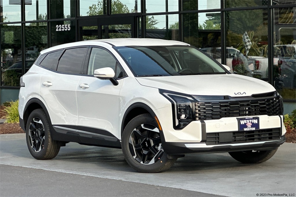 new 2026 Kia Sportage Hybrid car, priced at $34,160