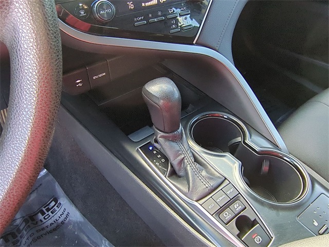 used 2018 Toyota Camry Hybrid car, priced at $17,911