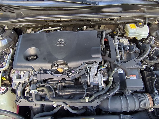 used 2018 Toyota Camry Hybrid car, priced at $17,911