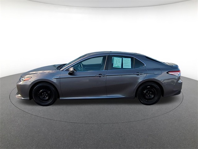 used 2018 Toyota Camry Hybrid car, priced at $17,911