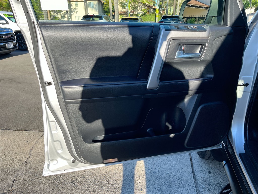 used 2022 Toyota 4Runner car, priced at $33,400