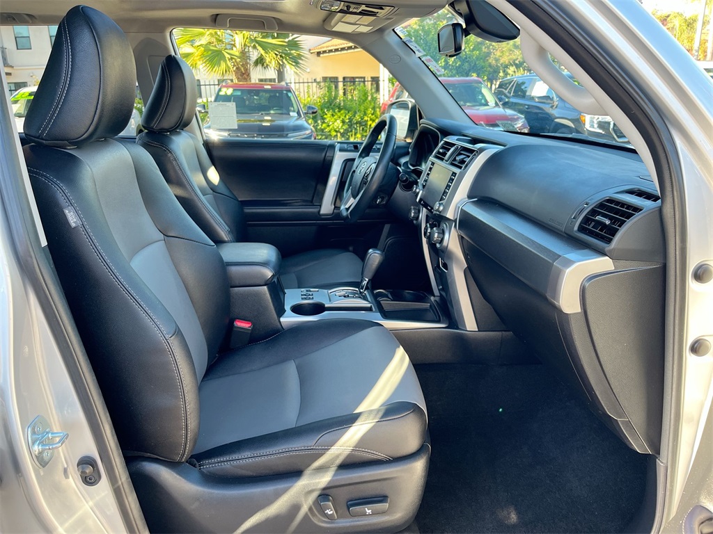 used 2022 Toyota 4Runner car, priced at $33,400
