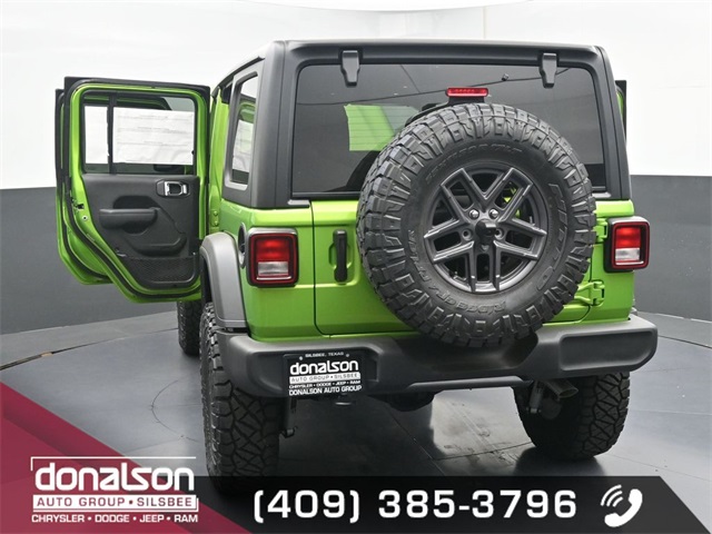 new 2025 Jeep Wrangler car, priced at $39,227