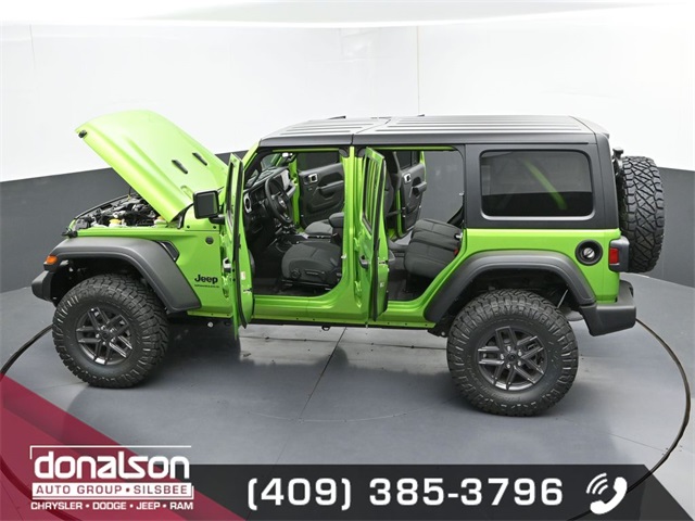 new 2025 Jeep Wrangler car, priced at $39,227