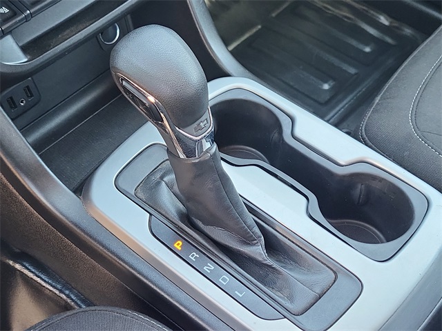 used 2022 Chevrolet Colorado car, priced at $25,555