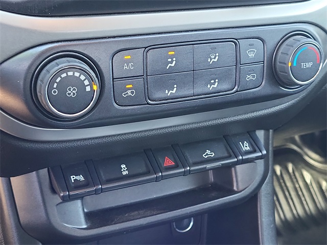 used 2022 Chevrolet Colorado car, priced at $25,555
