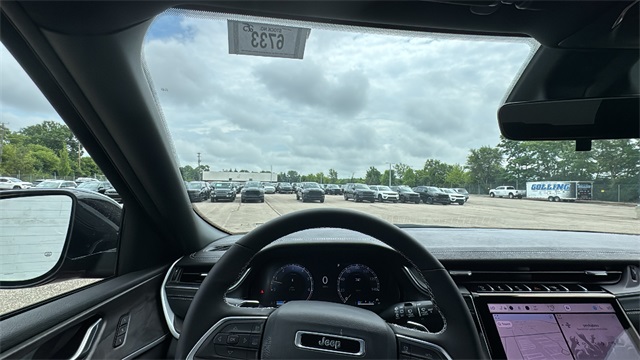 new 2025 Jeep Grand Cherokee car, priced at $45,025