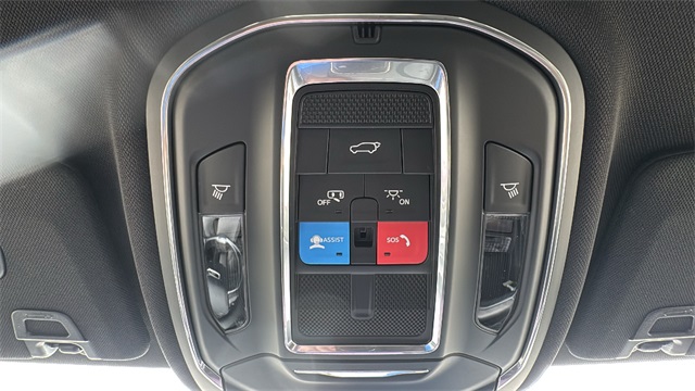 new 2025 Jeep Grand Cherokee car, priced at $45,025