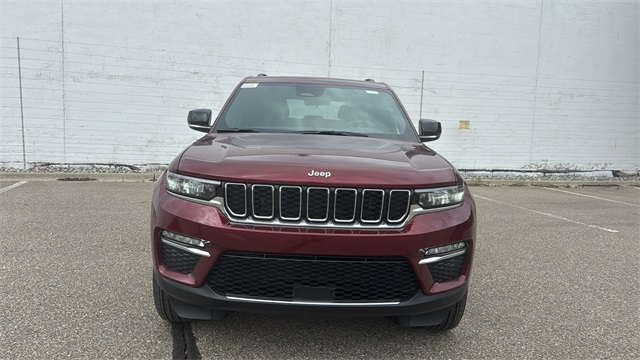 new 2025 Jeep Grand Cherokee car, priced at $45,025