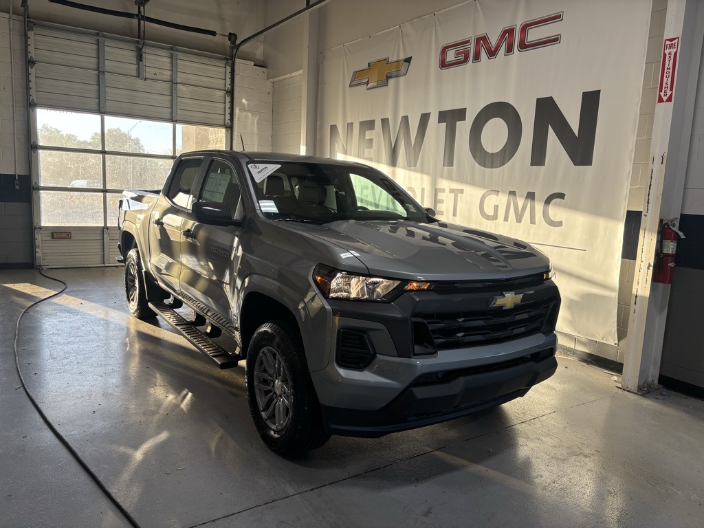 new 2026 Chevrolet Colorado car, priced at $39,811