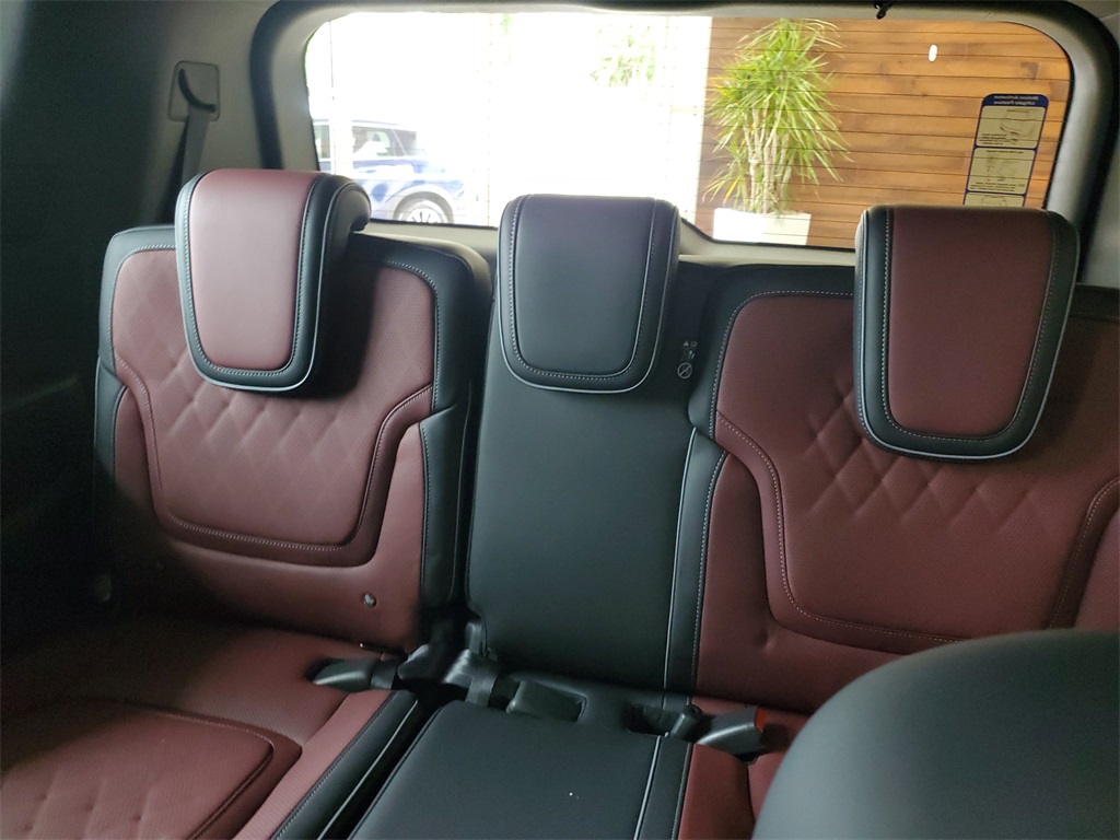 new 2025 INFINITI QX80 car, priced at $101,590