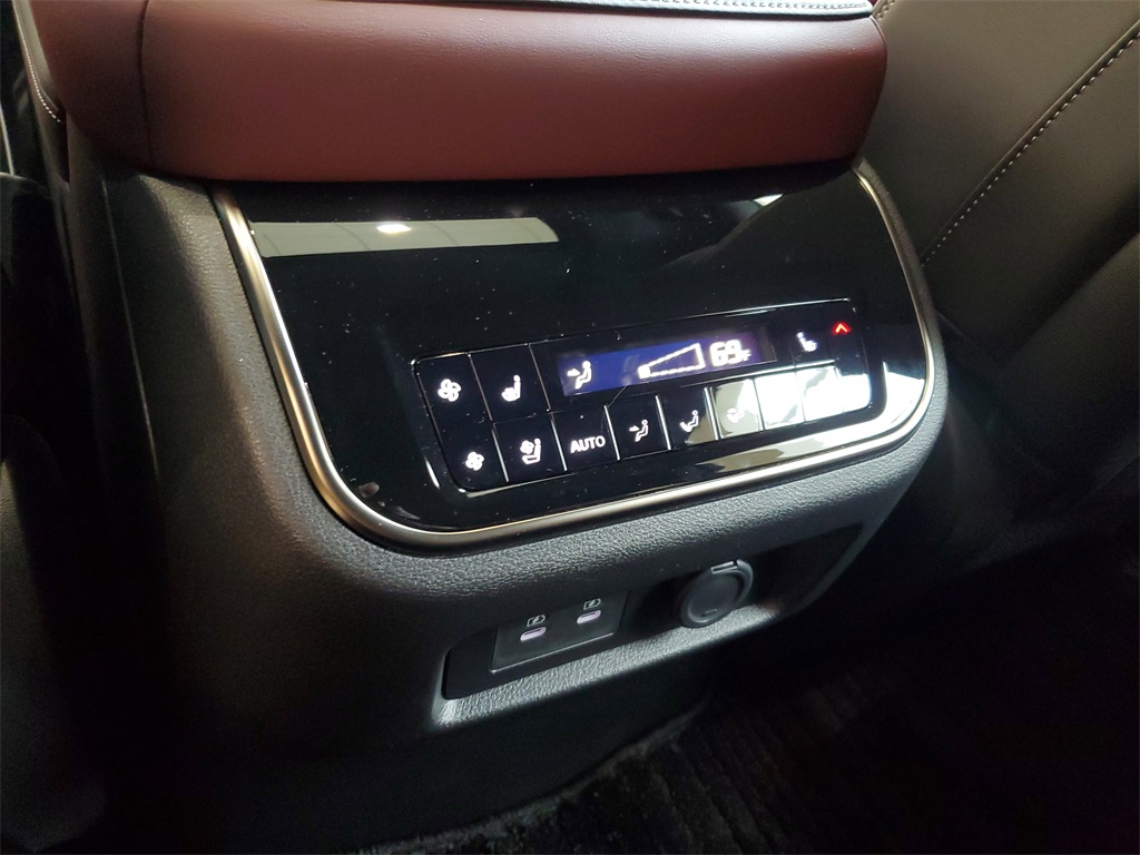 new 2025 INFINITI QX80 car, priced at $101,590