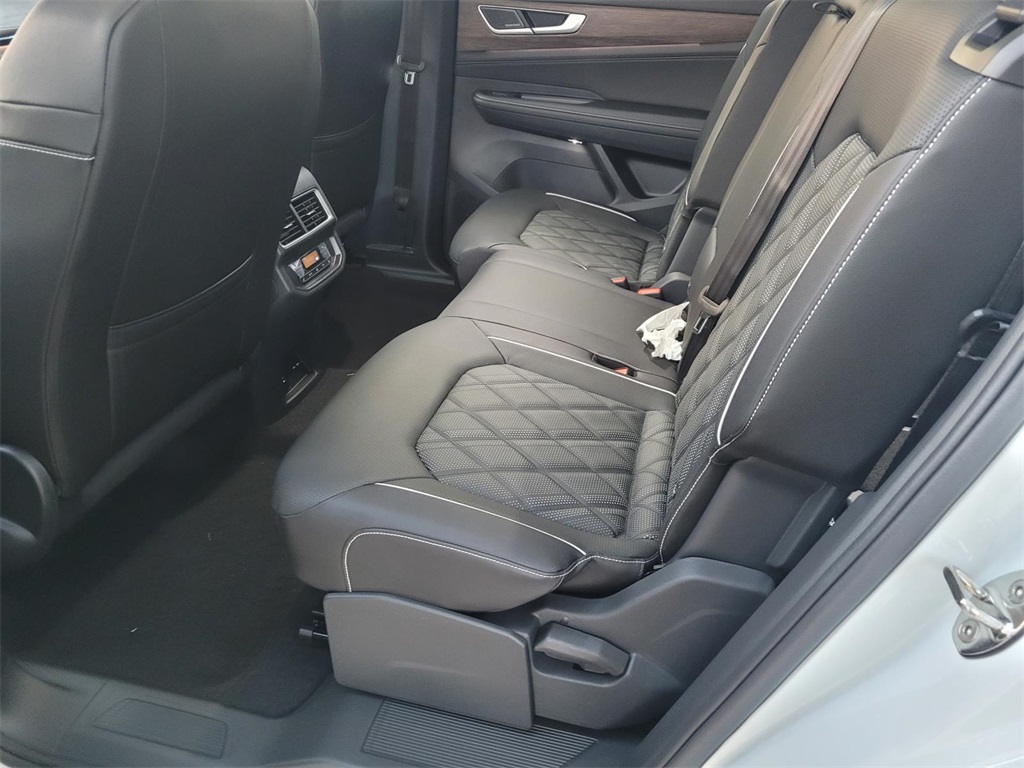 new 2026 Volkswagen Atlas car, priced at $56,591