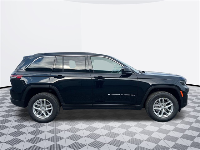 new 2025 Jeep Grand Cherokee car, priced at $37,514
