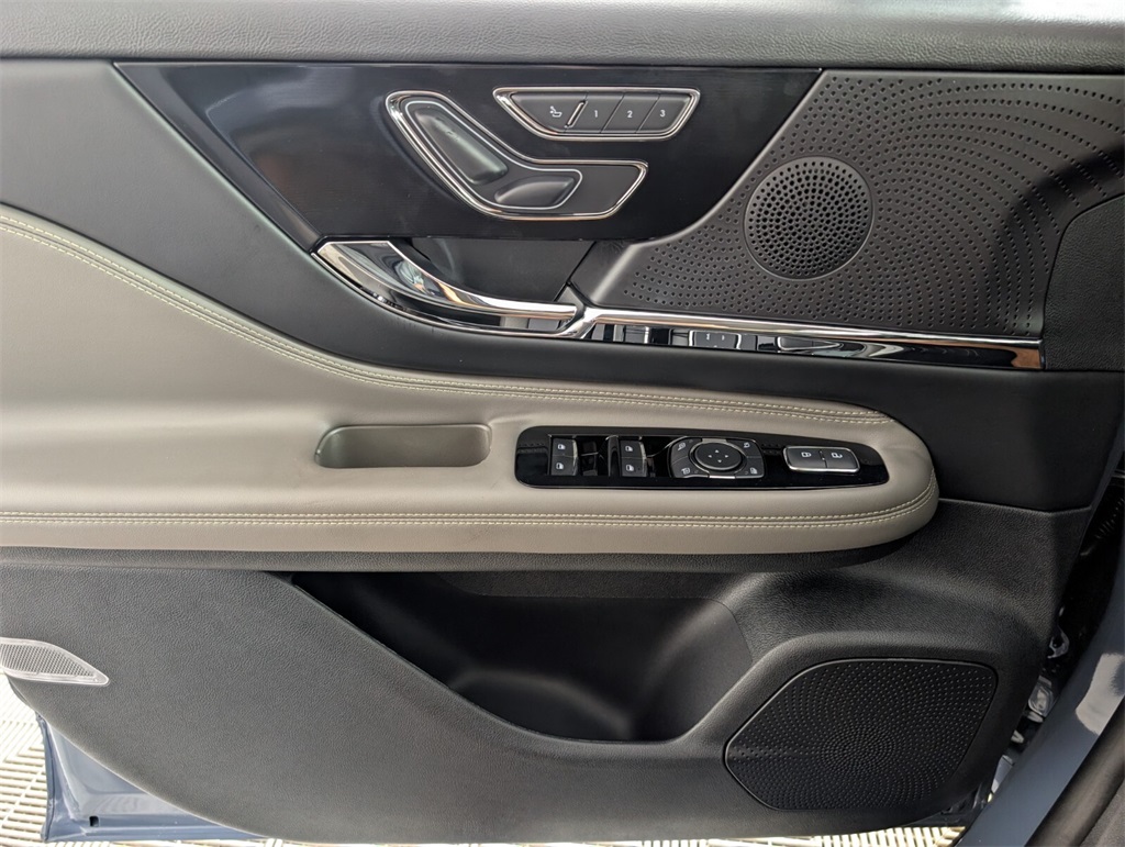 new 2025 Lincoln Corsair car, priced at $56,506