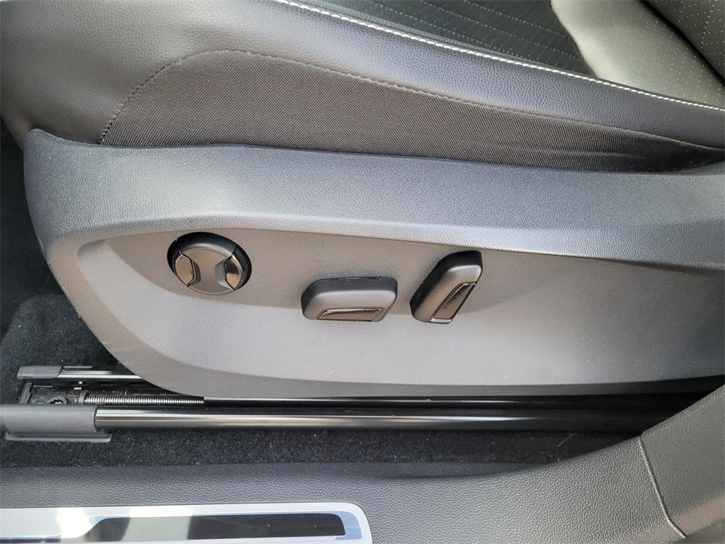 used 2022 Volkswagen Tiguan car, priced at $21,679