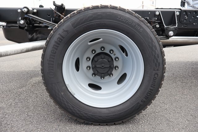 new 2026 Ford F-550SD car, priced at $82,150