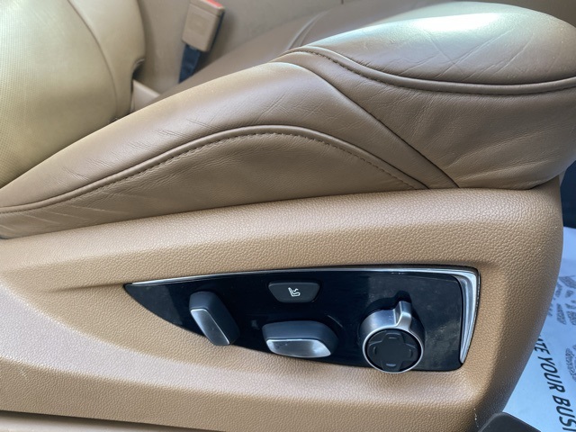 used 2016 Cadillac Escalade ESV car, priced at $19,995