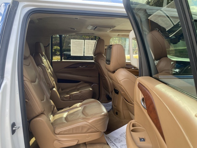 used 2016 Cadillac Escalade ESV car, priced at $19,995