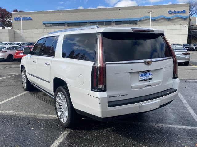 used 2016 Cadillac Escalade ESV car, priced at $19,995
