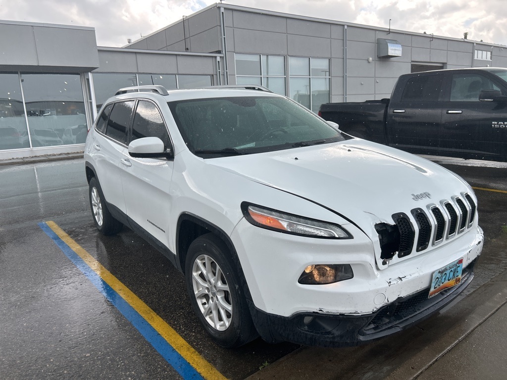 used 2015 Jeep Cherokee car