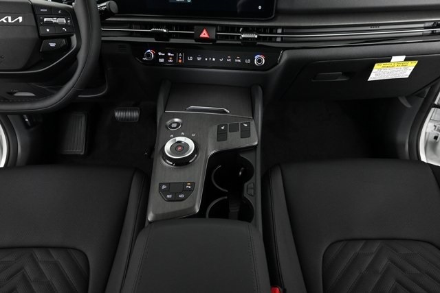 new 2026 Kia Sportage Hybrid car, priced at $38,205