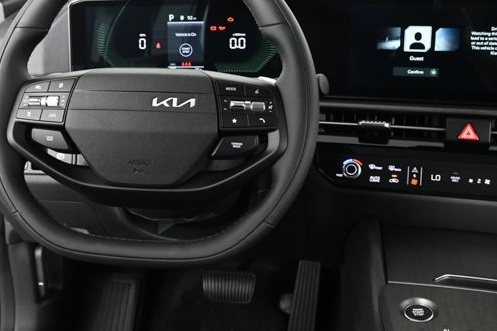 new 2026 Kia Sportage Hybrid car, priced at $38,205