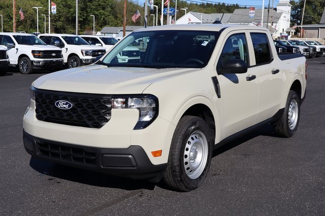 new 2025 Ford Maverick car, priced at $31,400