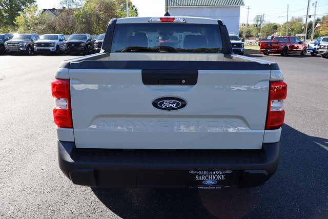 new 2025 Ford Maverick car, priced at $31,400