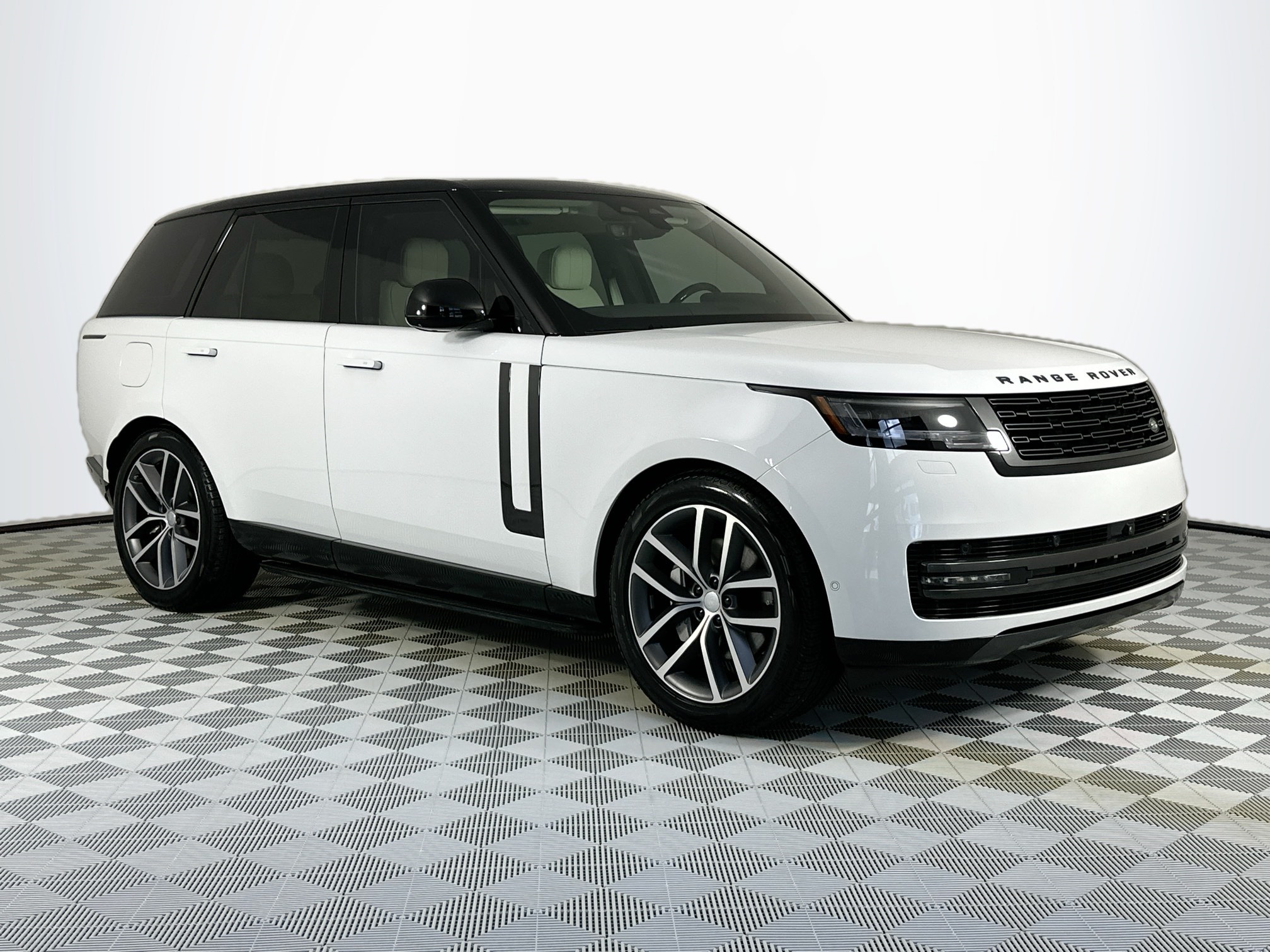 new 2025 Land Rover Range Rover car, priced at $127,410