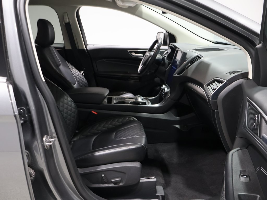 used 2024 Ford Edge car, priced at $26,060