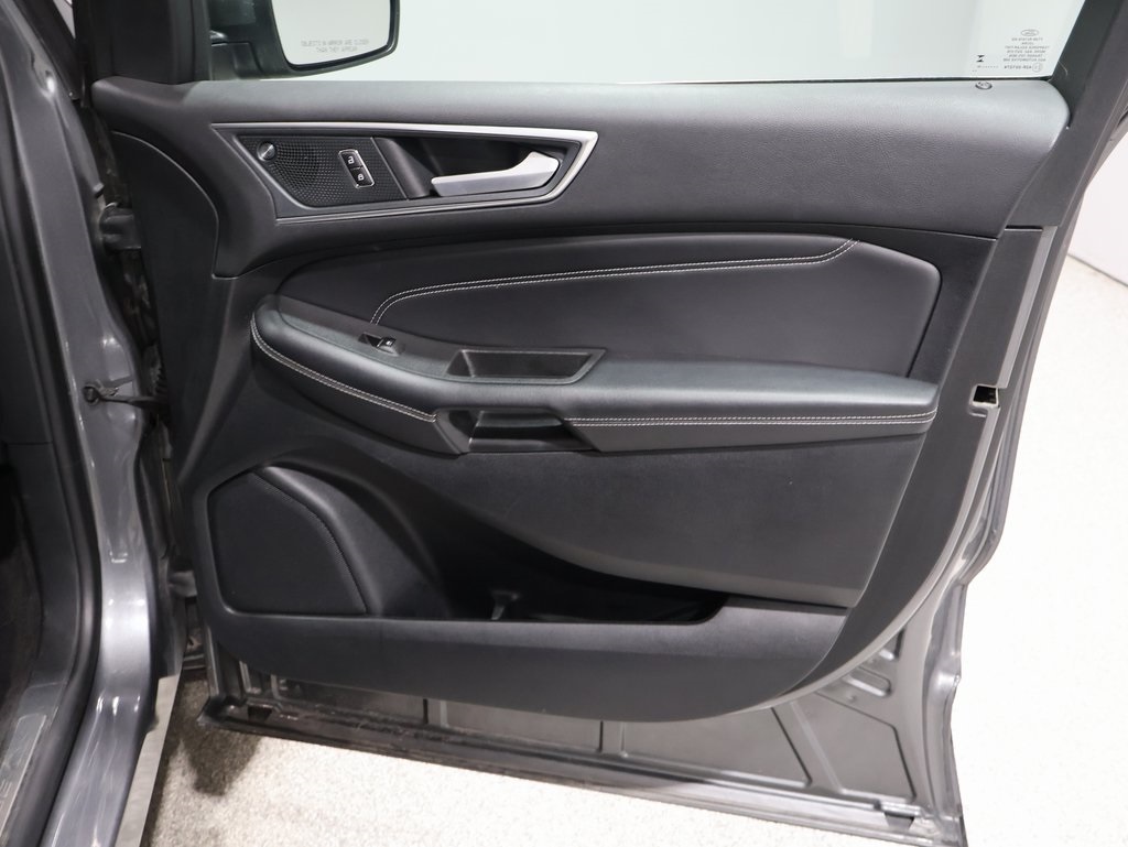 used 2024 Ford Edge car, priced at $26,060
