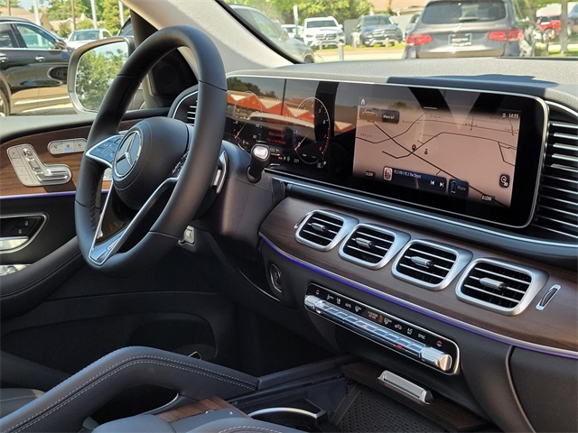 new 2025 Mercedes-Benz GLE car, priced at $72,095