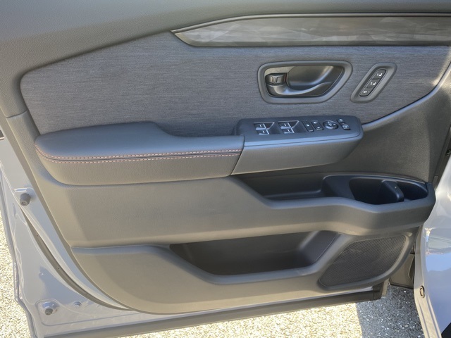 new 2026 Honda Passport car, priced at $49,627