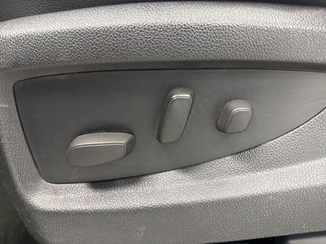 used 2015 Chevrolet Suburban car, priced at $14,995