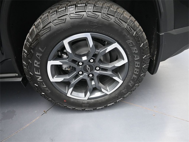 new 2026 Chevrolet Equinox car, priced at $37,988