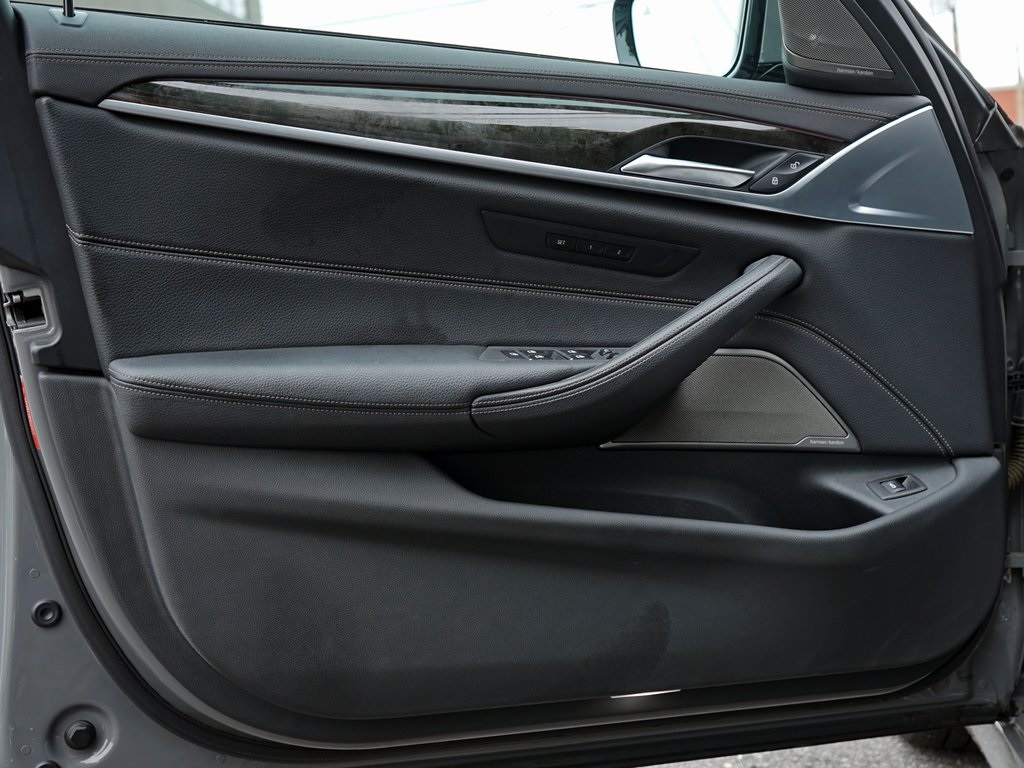 used 2022 BMW 5-Series car, priced at $41,095