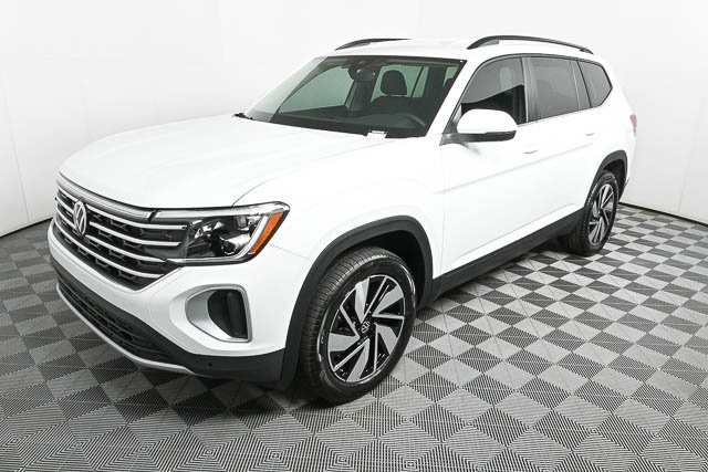 new 2025 Volkswagen Atlas car, priced at $45,017