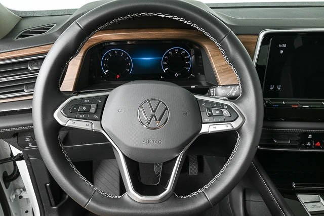 new 2025 Volkswagen Atlas car, priced at $45,017