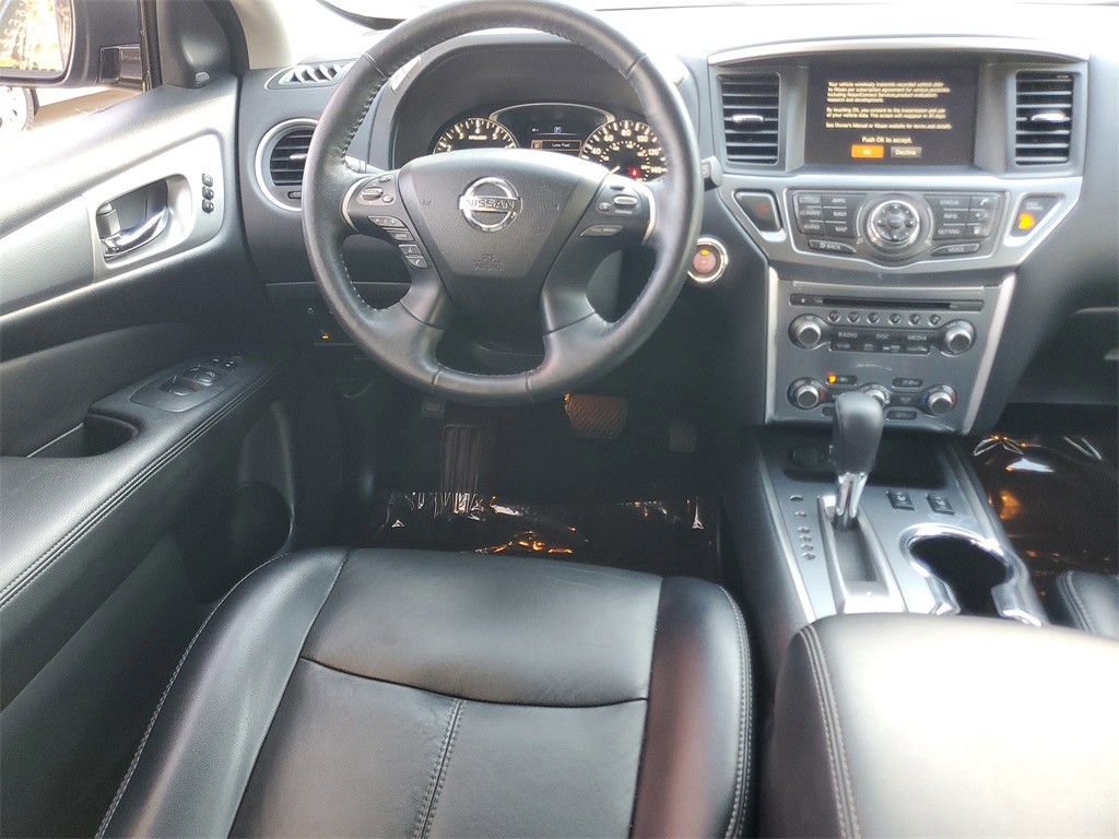used 2020 Nissan Pathfinder car, priced at $17,395