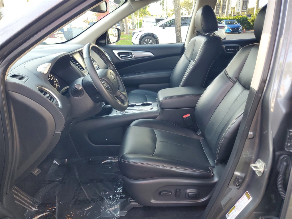 used 2020 Nissan Pathfinder car, priced at $17,395